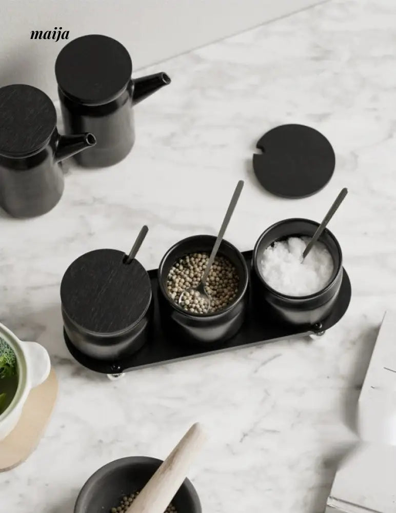 High Temperature Resistant Ceramic Seasoning Jar Set with Lid from maija