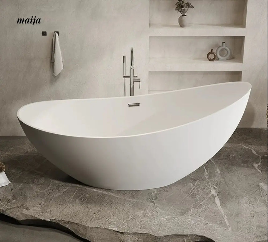 Crescent Free Standing Bathtub from maija