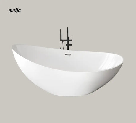 Crescent Free Standing Bathtub from maija