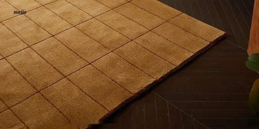 UNDERLAND Lemke Rectangular Rug from UNDERLAND