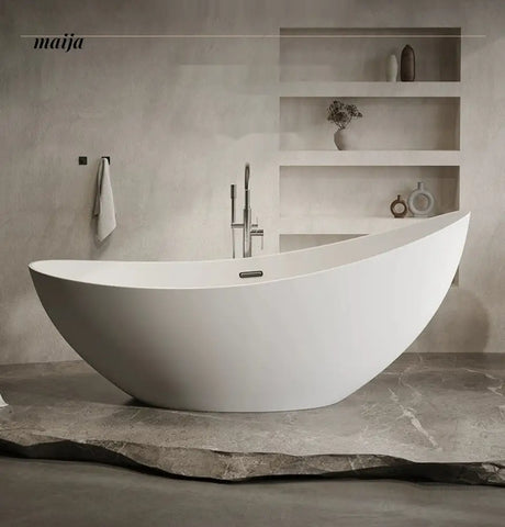Crescent Free Standing Bathtub from maija