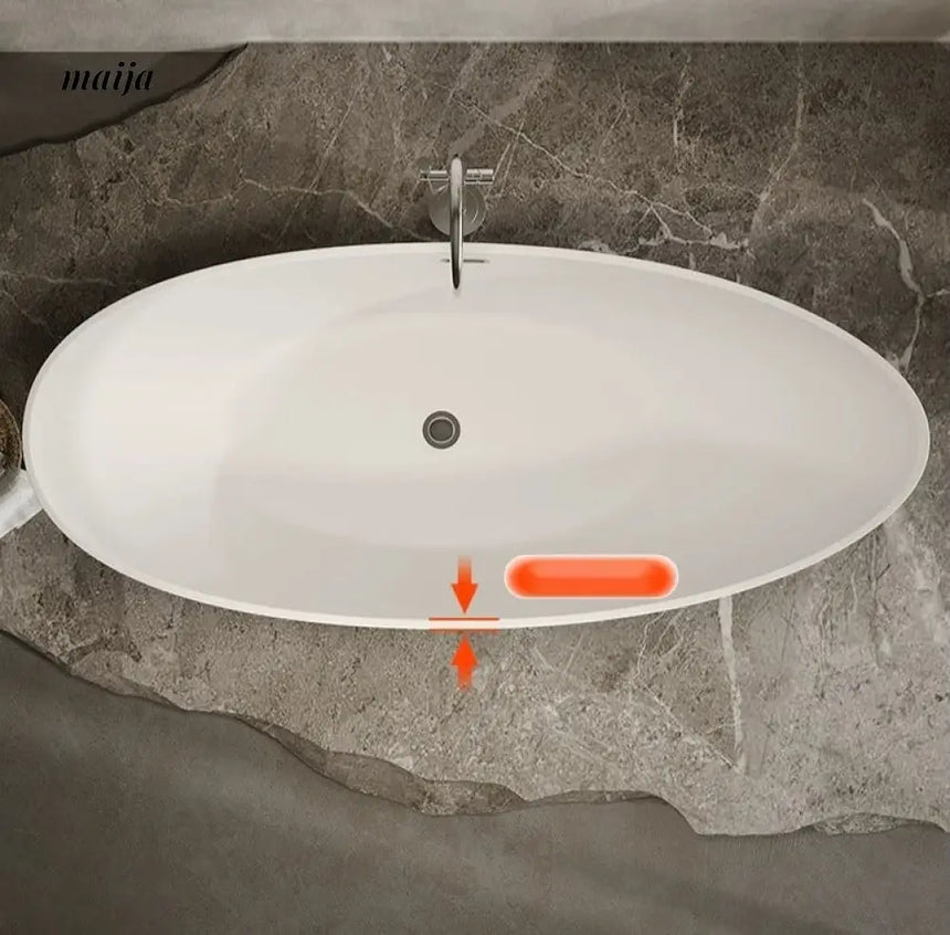 Crescent Free Standing Bathtub from maija