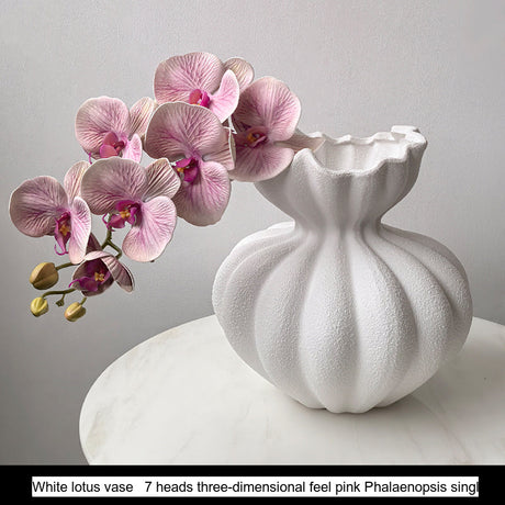LIVETAI Marcellus Elegant Three-Dimensional Phalaenopsis Flower Arrangement from LIVETAI