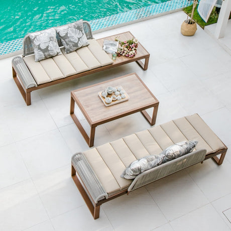 ZIYE Isadora Chic Relaxing Lounge Chair from ZIYE
