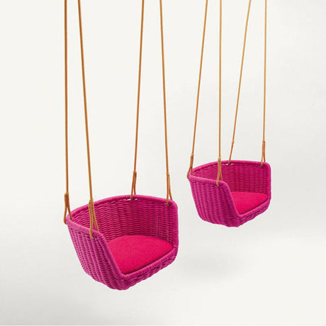DIME GARDEN Elowen Cozy Contemporary Swing Baby Rocker from DIME GARDEN