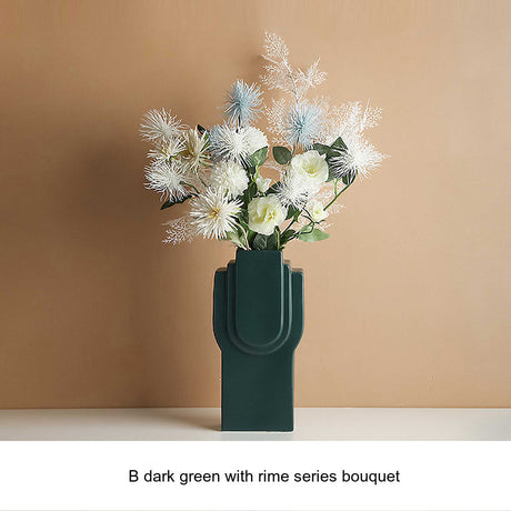 LIVETAI Isolde Elegant Nordic Art Ceramics Flower Relief Pack from LIVETAI