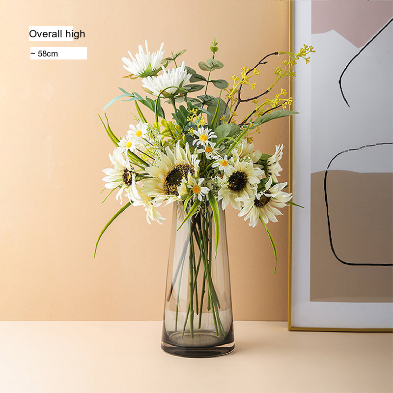 LIVETAI Athos Elegant Transparent Flowerpot Small Vase from LIVETAI