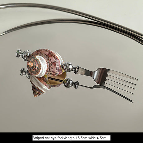 LIVETAI Isolde Charming Natural Conch Fork from LIVETAI