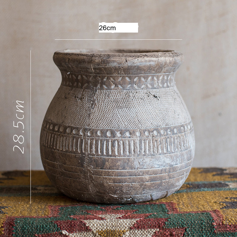 JUHAN Mariposa Vintage Unglazed Flower Pot from JUHAN