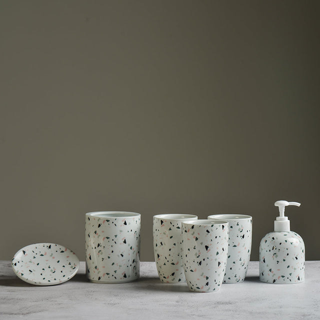 TIANRUN Elowen Hygienic Toothbrush Holder Set from TIANRUN