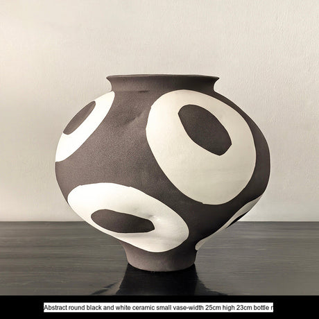 LIVETAI Carmine High-End Abstract Ceramic Vase from LIVETAI