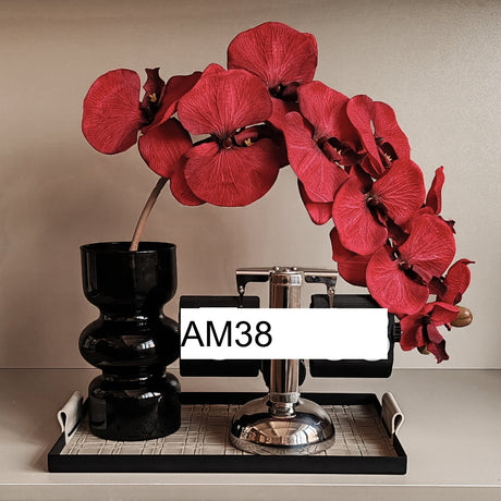 LIVETAI Yuna Elegant Floral Centerpiece Arrangement from LIVETAI