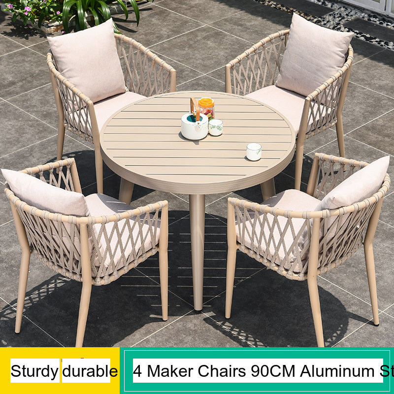 MOJIA Alaric Extendable Metal Lounge Chair for Relaxing Outdoors from MOJIA