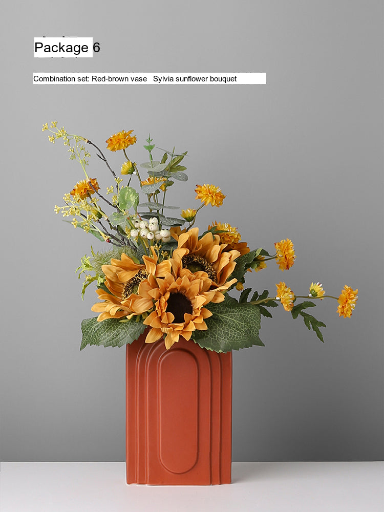 LIVETAI Isolde Elegant Nordic Art Ceramics Flower Relief Pack from LIVETAI