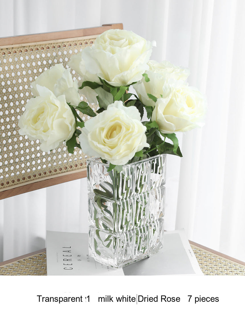 LIVETAI Athos Elegant Transparent Flowerpot Small Vase from LIVETAI