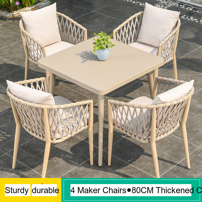MOJIA Alaric Extendable Metal Lounge Chair for Relaxing Outdoors from MOJIA