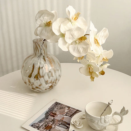 LIVETAI Yuna Elegant Floral Centerpiece Arrangement from LIVETAI