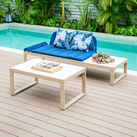 ZIYE Isadora Chic Relaxing Lounge Chair from ZIYE