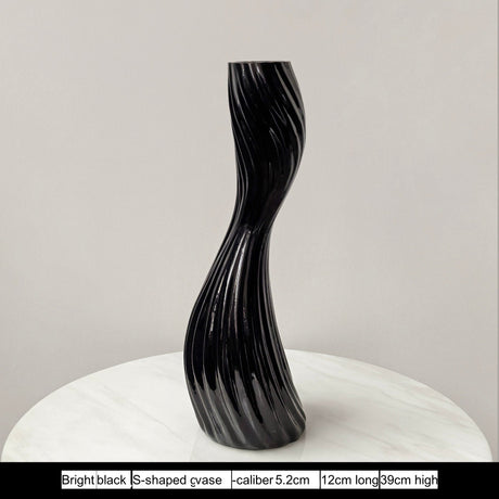 LIVETAI Marisol Elegant Modern Glass Vase from LIVETAI