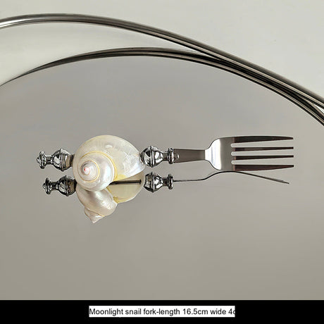LIVETAI Isolde Charming Natural Conch Fork from LIVETAI