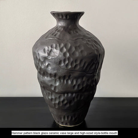 LIVETAI Juniper Elegant Retro Ceramic Vase from LIVETAI