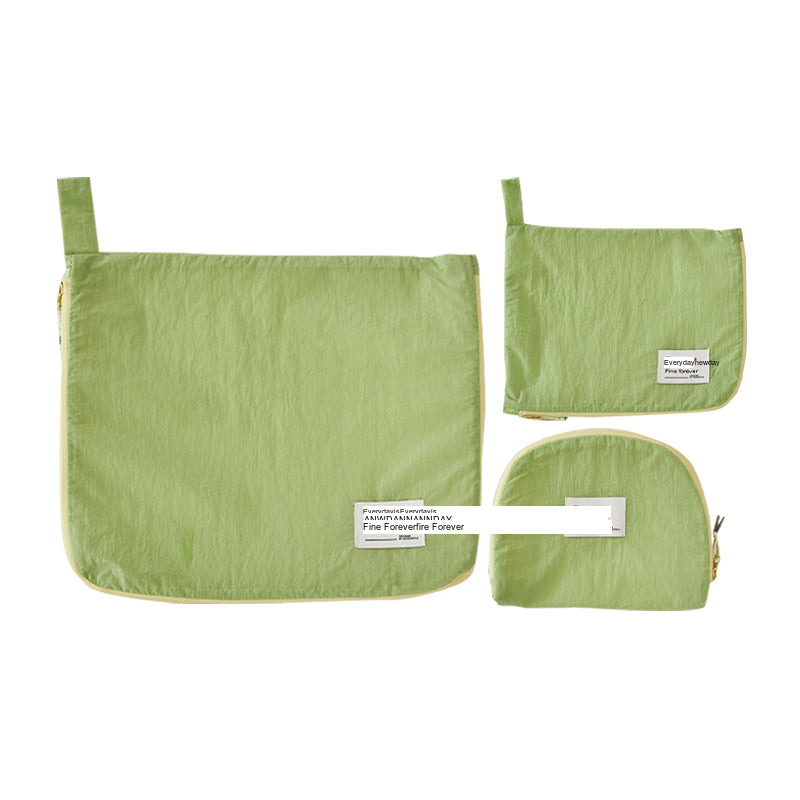 MOMO'S TALK Sapporo Lightweight Waterproof Storage Bag from MOMO'S TALK
