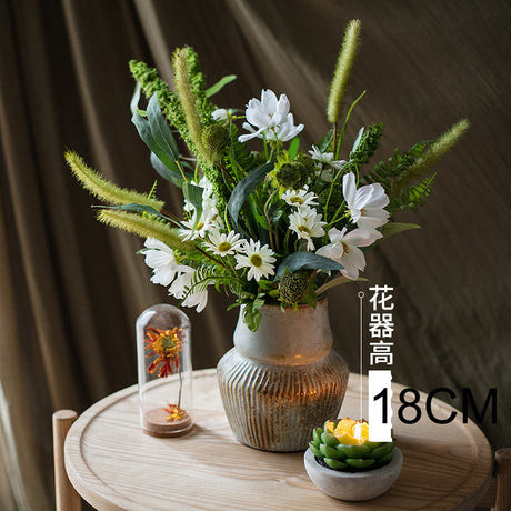 JUHAN Elsdon Elegant Faux Floral Bouquet Decor from JUHAN