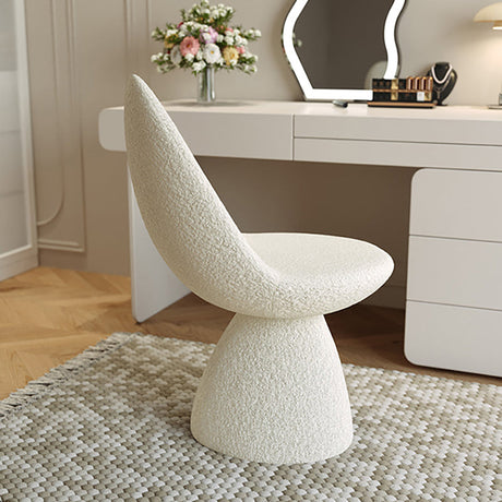 FANMINGDI Celestra Elegant Luxury Swivel Makeup Chair from FANMINGDI