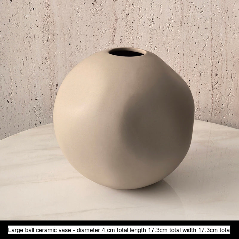 LIVETAI Marisol Elegant Round Ceramic Vase from LIVETAI