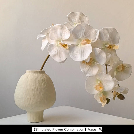 LIVETAI Yuna Elegant Floral Centerpiece Arrangement from LIVETAI