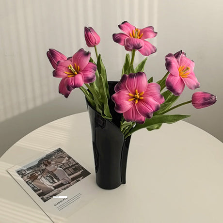 LIVETAI Isadora Elegant Black Ceramic Vase Decor from LIVETAI