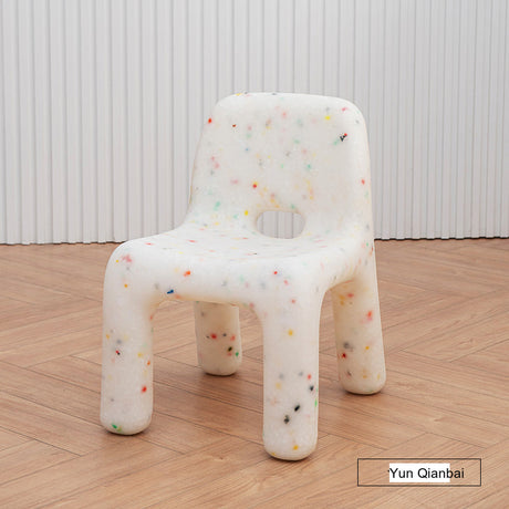 NIYE Amelie Lightweight Ergonomic Outdoor Stool from NIYE