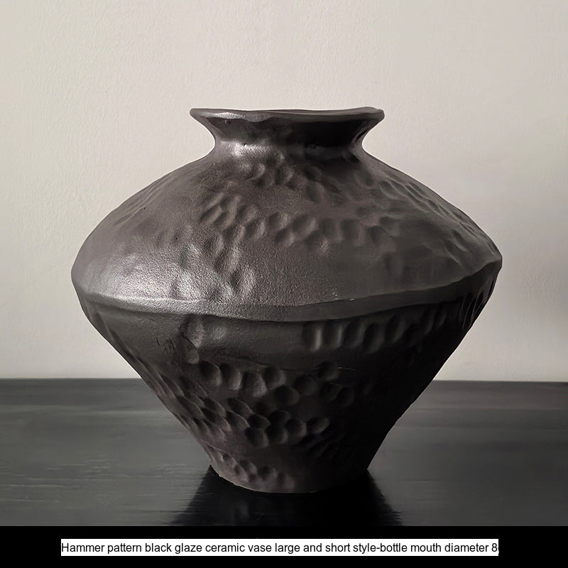 LIVETAI Juniper Elegant Retro Ceramic Vase from LIVETAI