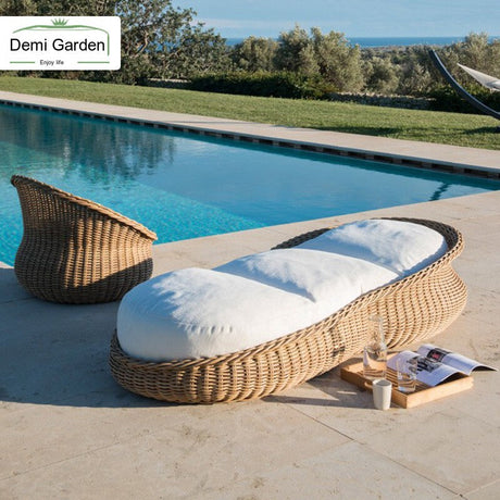 DIME GARDEN Esperanza Elegant Reclining Rattan Chair Set from DIME GARDEN