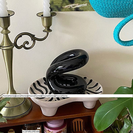 TIANRUN San Francisco Chic Solid Color Ceramic Brush Rack from TIANRUN