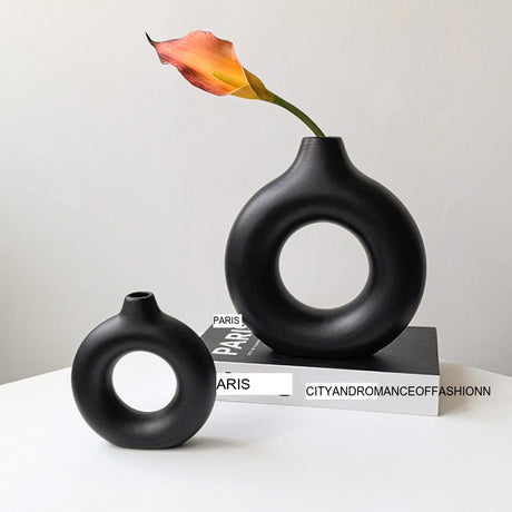 LIVETAI Isadora Elegant Black Ceramic Vase Decor from LIVETAI