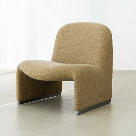 SOOGOOD Isadora Stylish Scandinavian Retro Sofa for Leisure from SOOGOOD