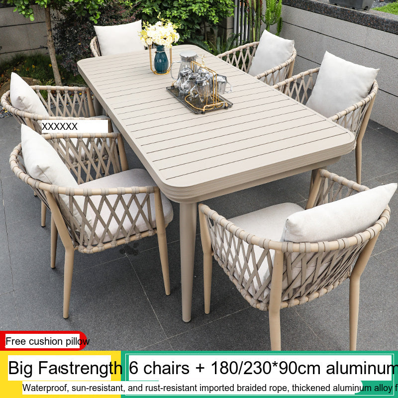 MOJIA Alaric Extendable Metal Lounge Chair for Relaxing Outdoors from MOJIA