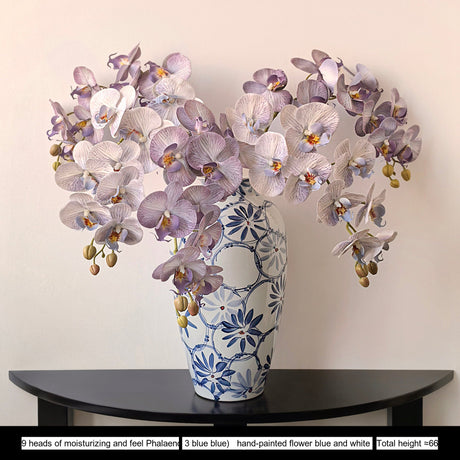 LIVETAI Zephyrine Elegant Blue & White Porcelain Vase from LIVETAI