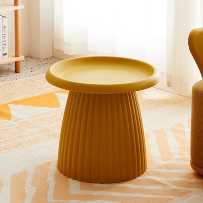NIYE Amelie Lightweight Ergonomic Outdoor Stool from NIYE