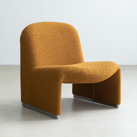 SOOGOOD Isadora Stylish Scandinavian Retro Sofa for Leisure from SOOGOOD