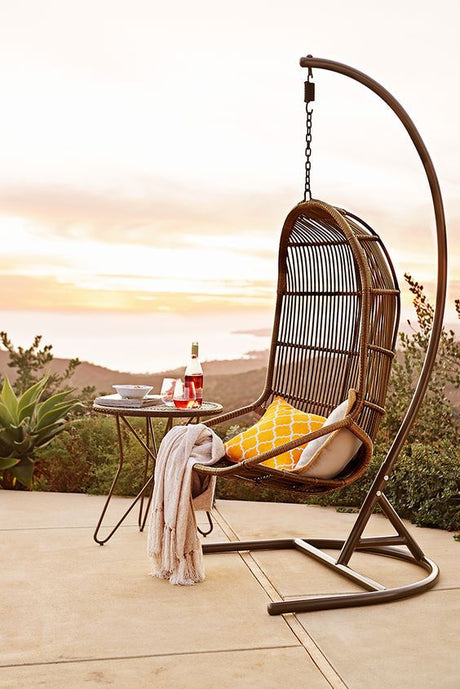 DIME GARDEN Alhambra Cozy Indoor Hanging Basket Cradle from DIME GARDEN