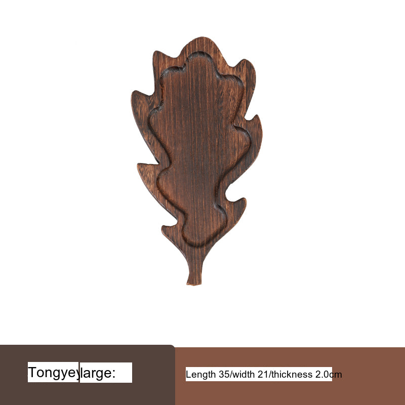PAULOWNIA YOKOHAMA Elegant Leaf-Shaped Wooden Pallet Tray from PAULOWNIA