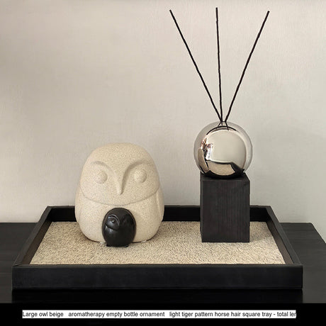 LIVETAI Takara Elegant Handcrafted Ceramic Vase from LIVETAI