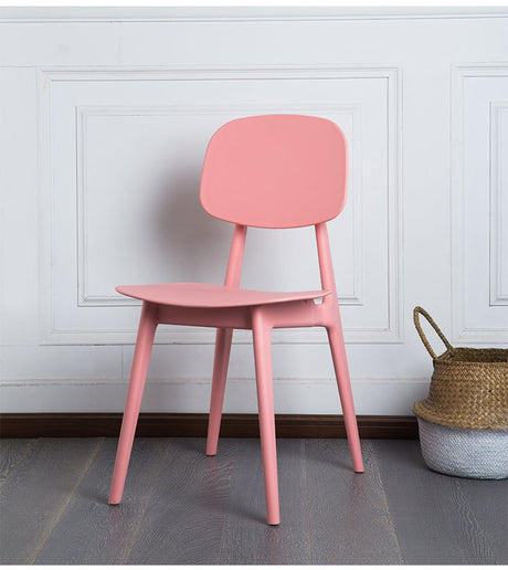 NIYE Isolde Chic Modern Plastic High Chair from NIYE