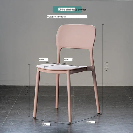 ABOUT WHITE Arvid Chic Ergonomic Highchair from ABOUT WHITE