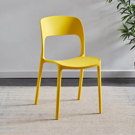 A&D Penelope Sleek Scandinavian Plastic High Chair from A&D