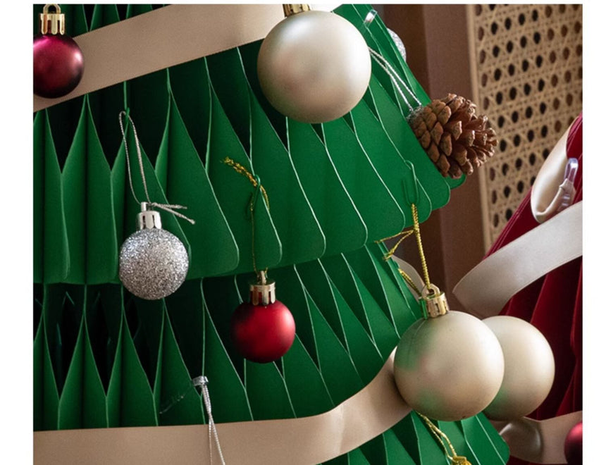 SHIBA Callidora Festive Mini Swing Window Decoration from SHIBA
