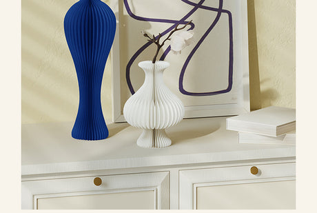 SHIBA Elowen Elegant Decorative Flower Bottle Set from SHIBA