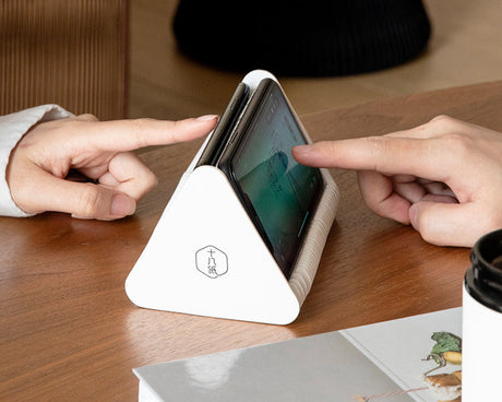 SHIBA Yuna Minimalist Compact Desktop Holder from SHIBA